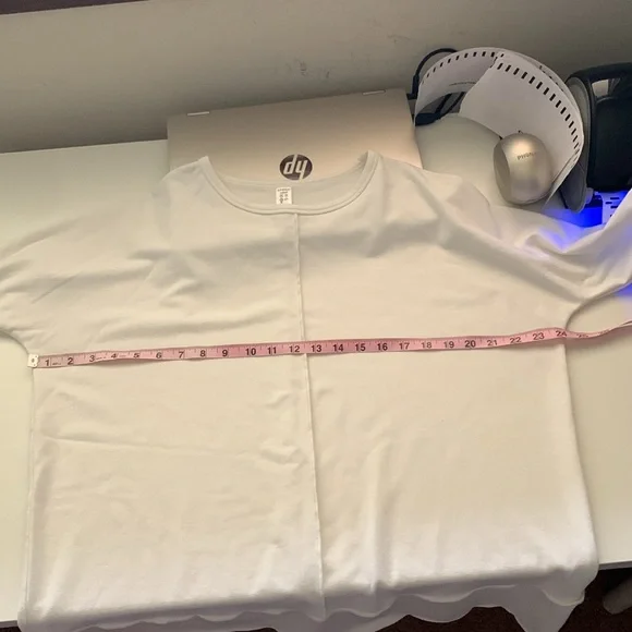 Spanx Perfect Length Top Dolman Sleeve Sweatshirt - Picture 9 of 9